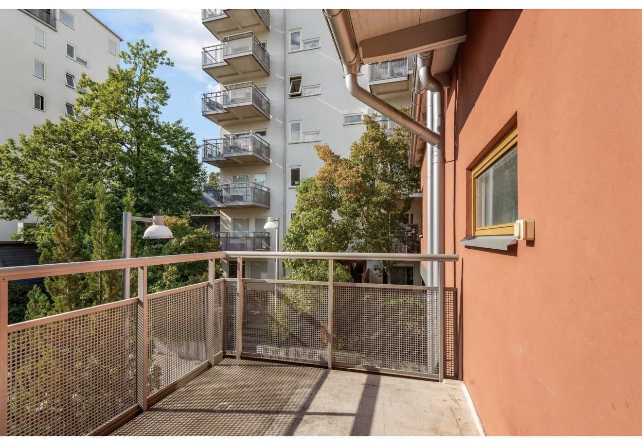 Loviselundsvägen i Hässelby