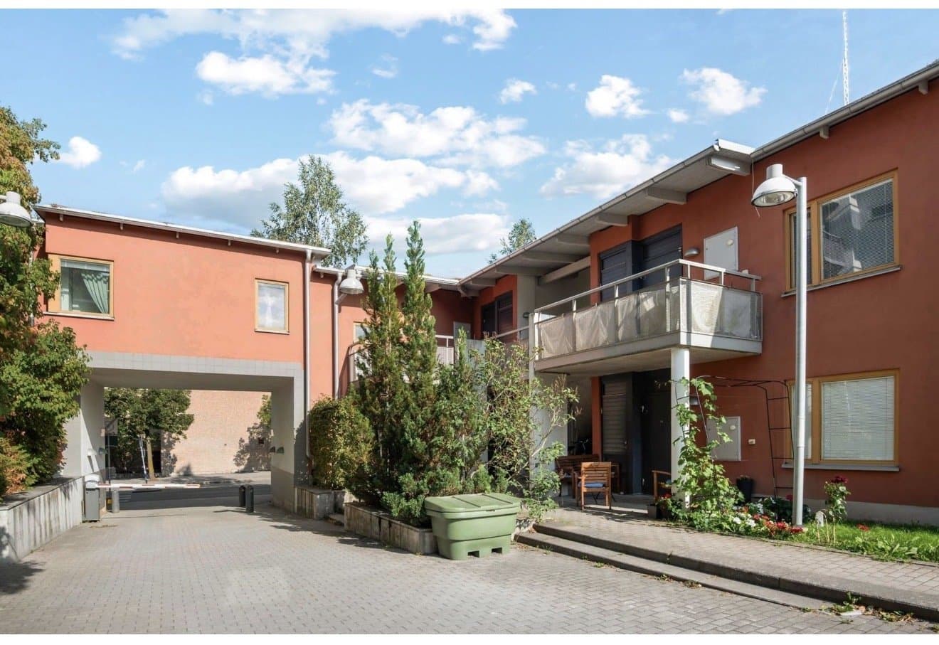 Loviselundsvägen i Hässelby