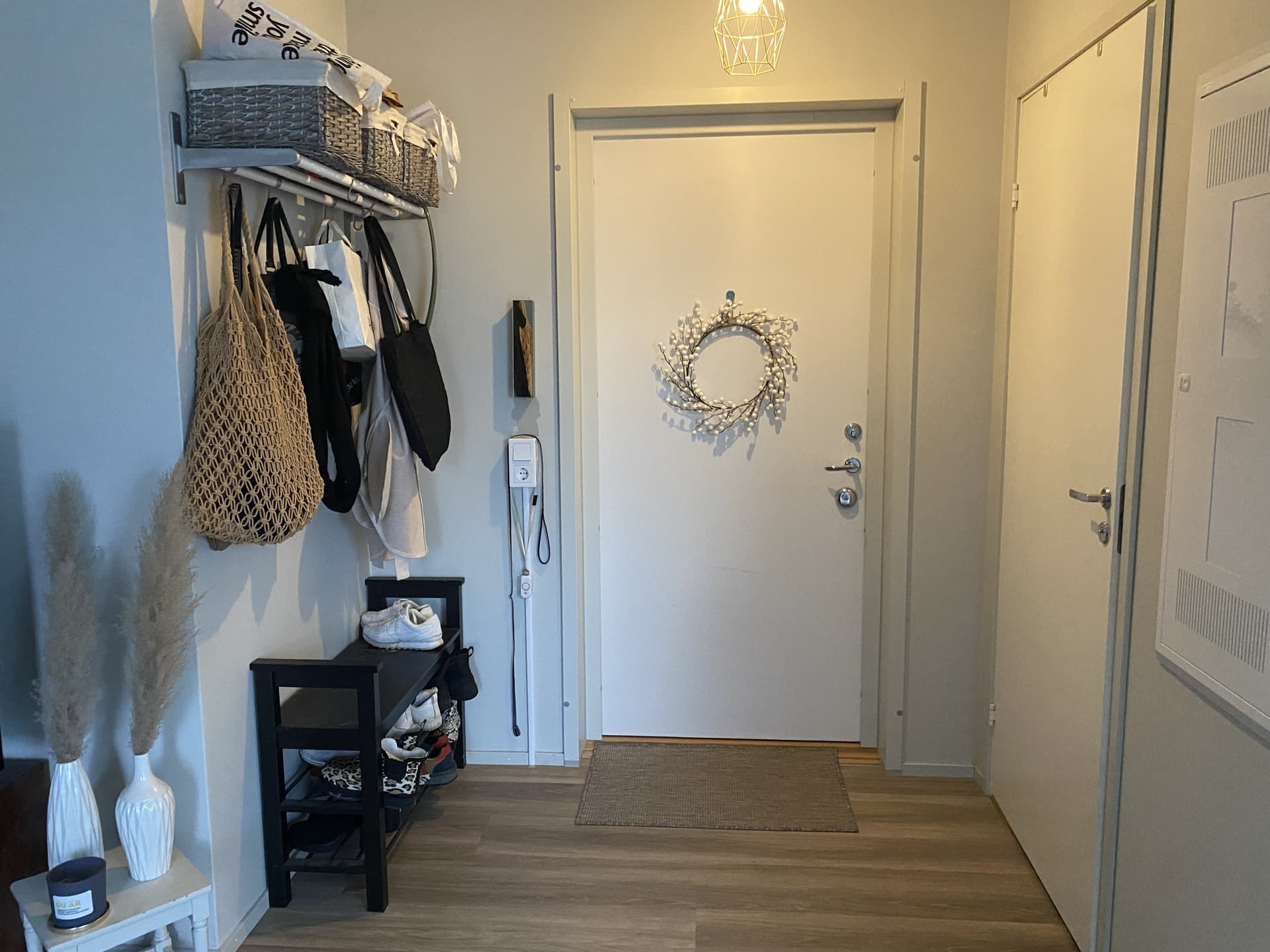 Steninge Slottsväg i Märsta