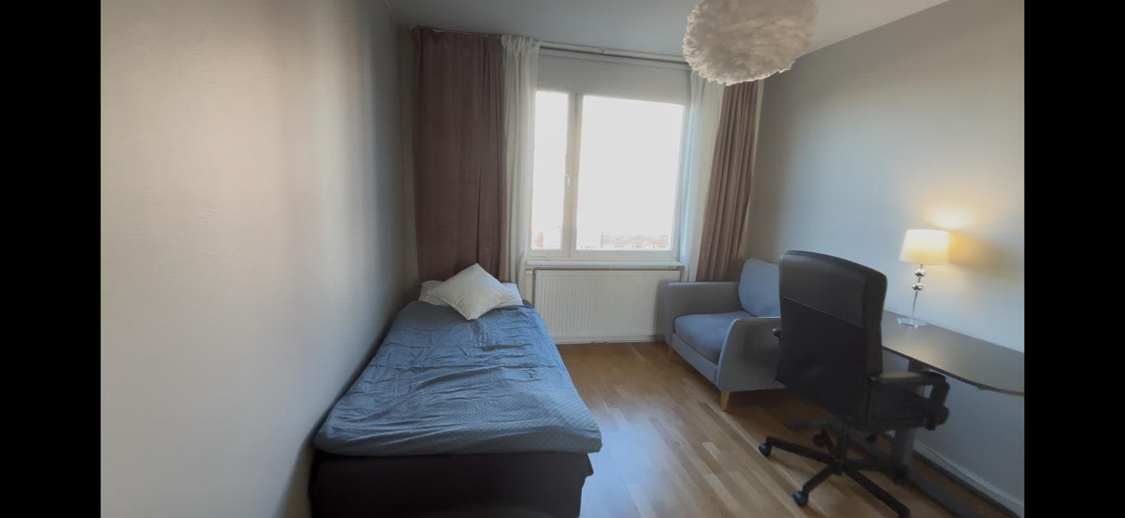Krysshammarvägen i Solna