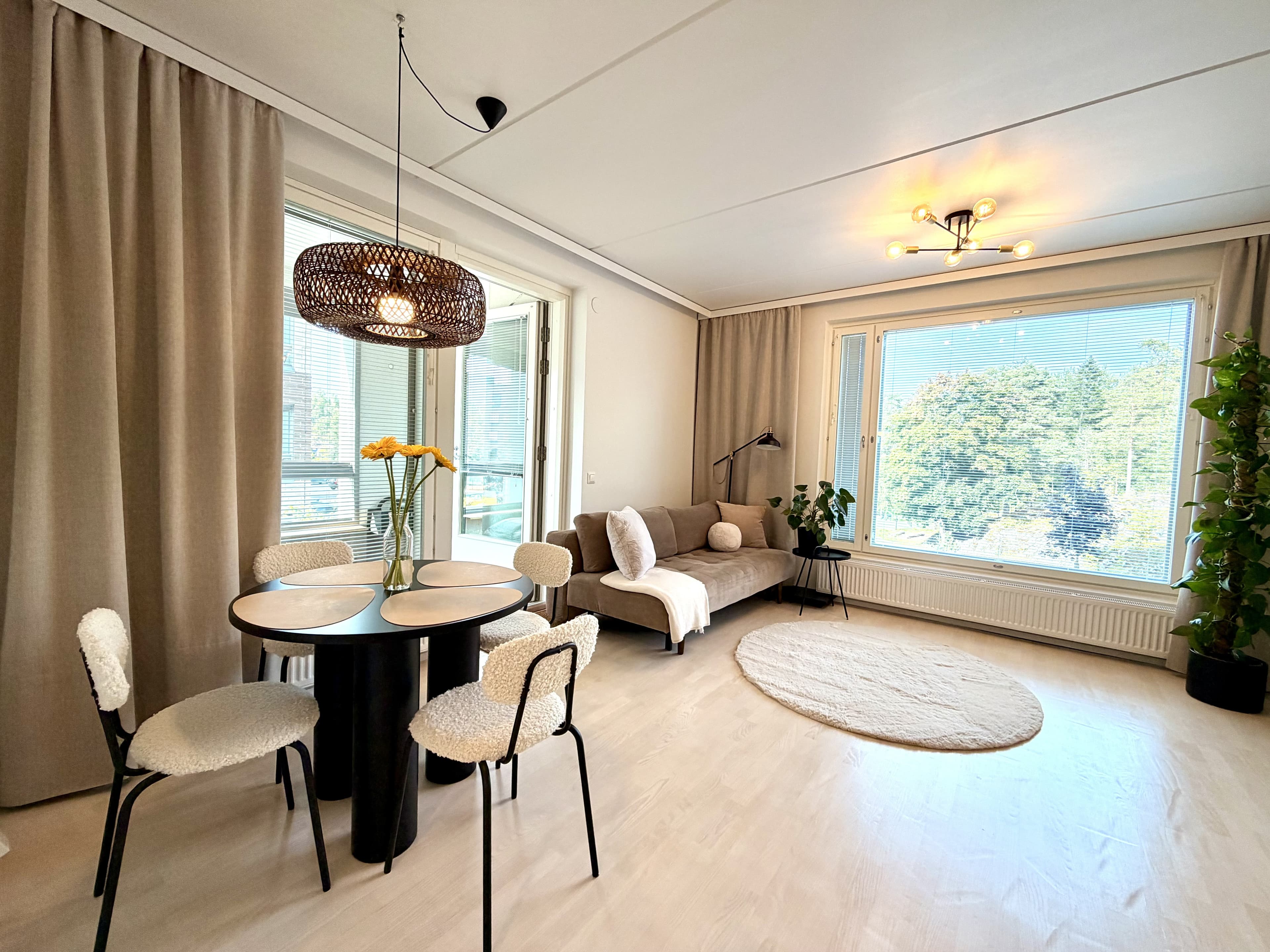 Hopeakaivoksentie i Helsinki