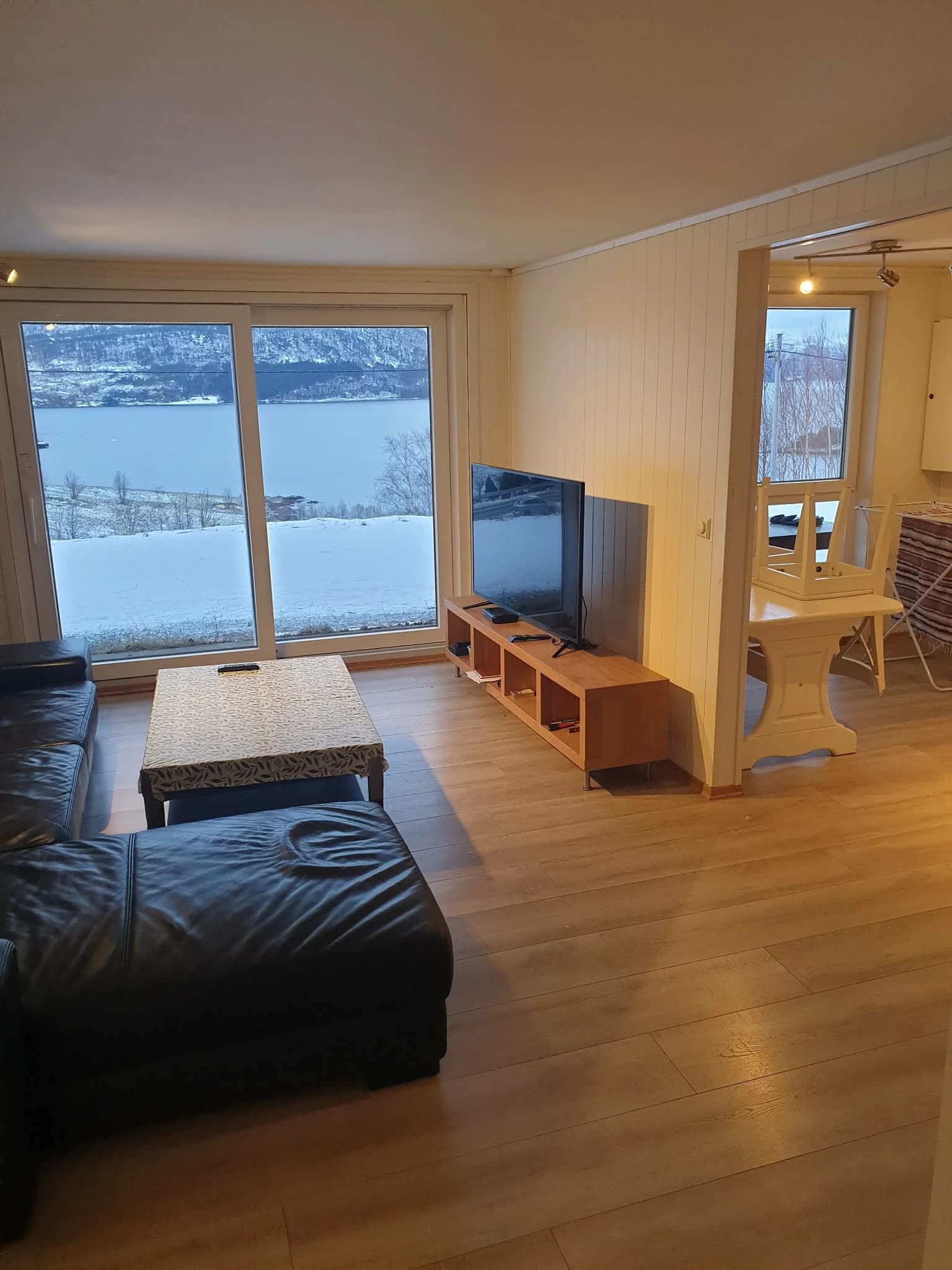 Skarphaugen i Valsøyfjord