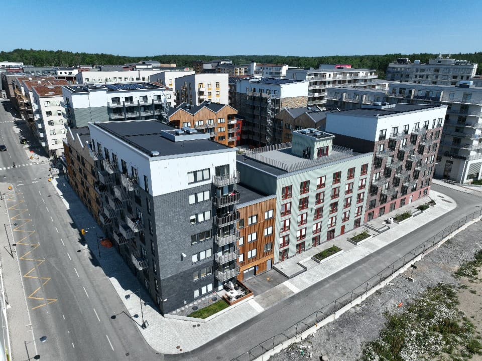 Safirgatan i Järfälla