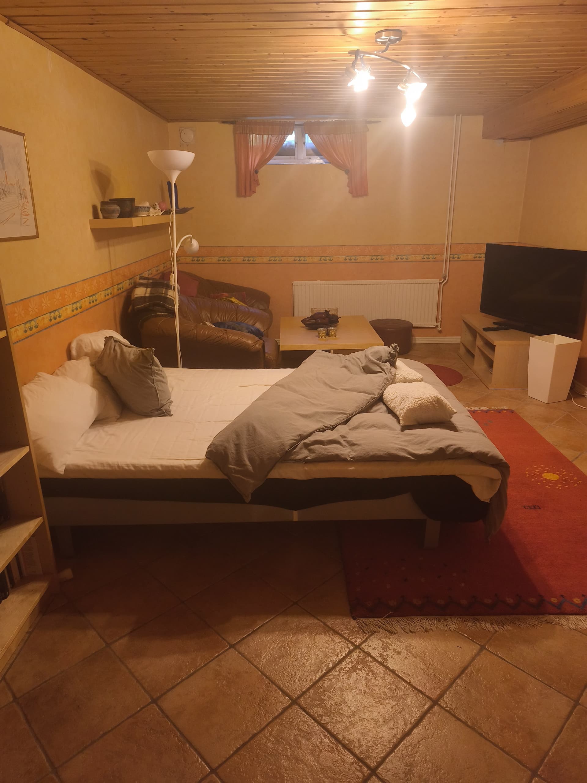 Gnejsvägen i Västerhaninge
