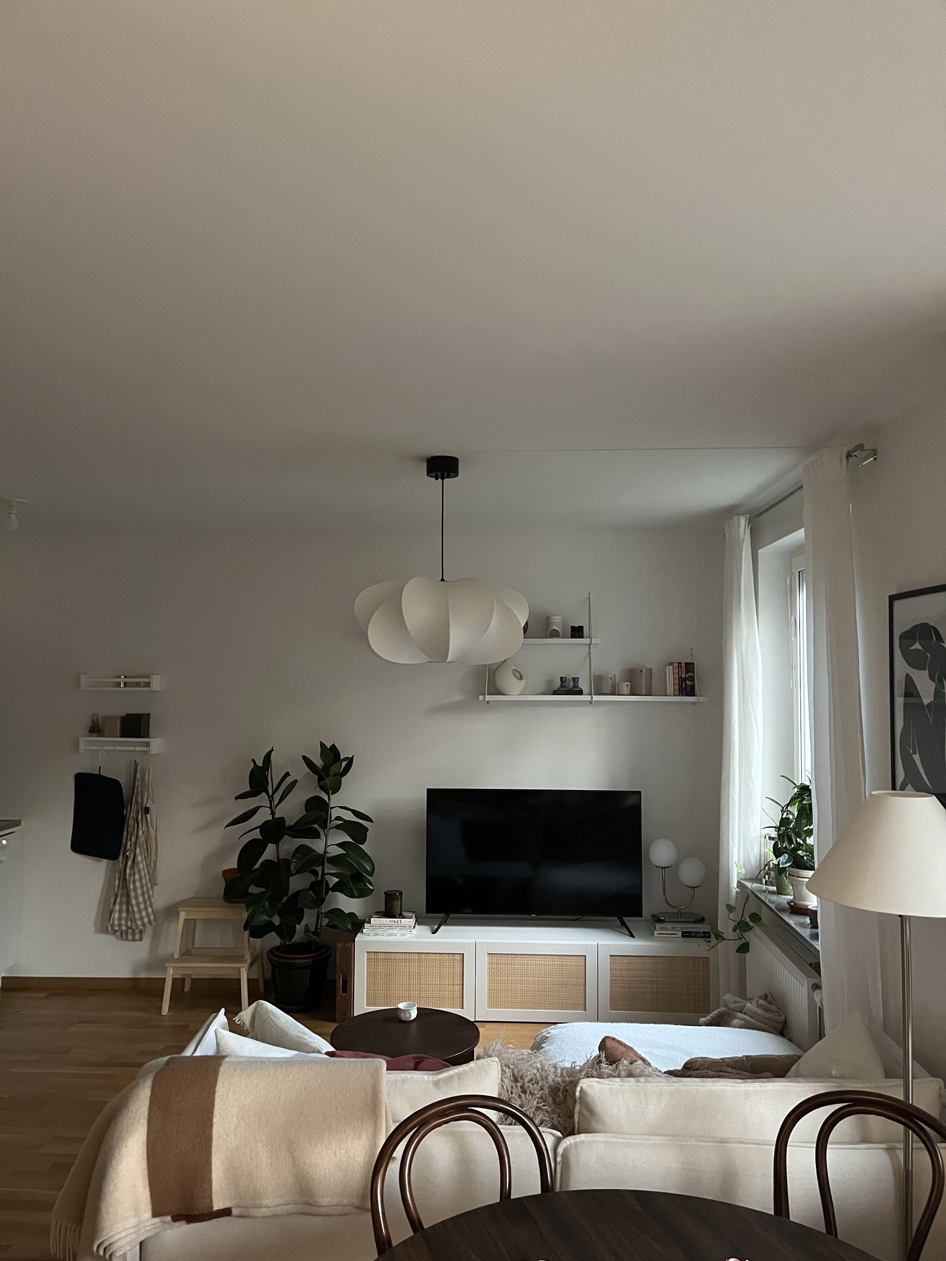 Vita Liljans väg i Skärholmen