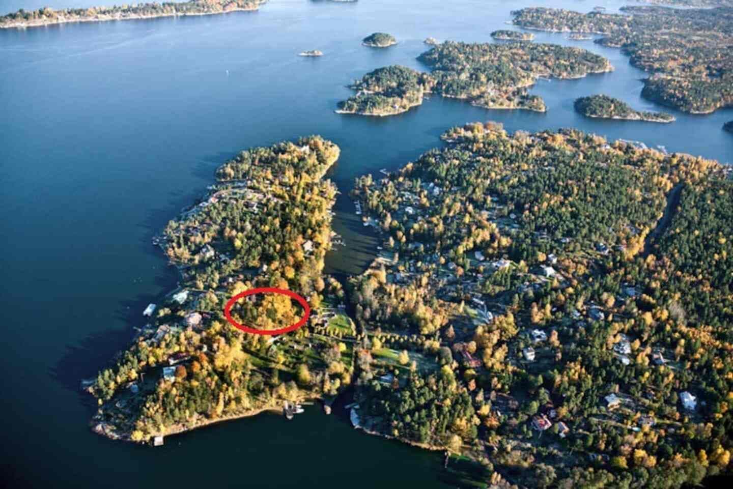 Almdalsvägen i Saltsjö-boo