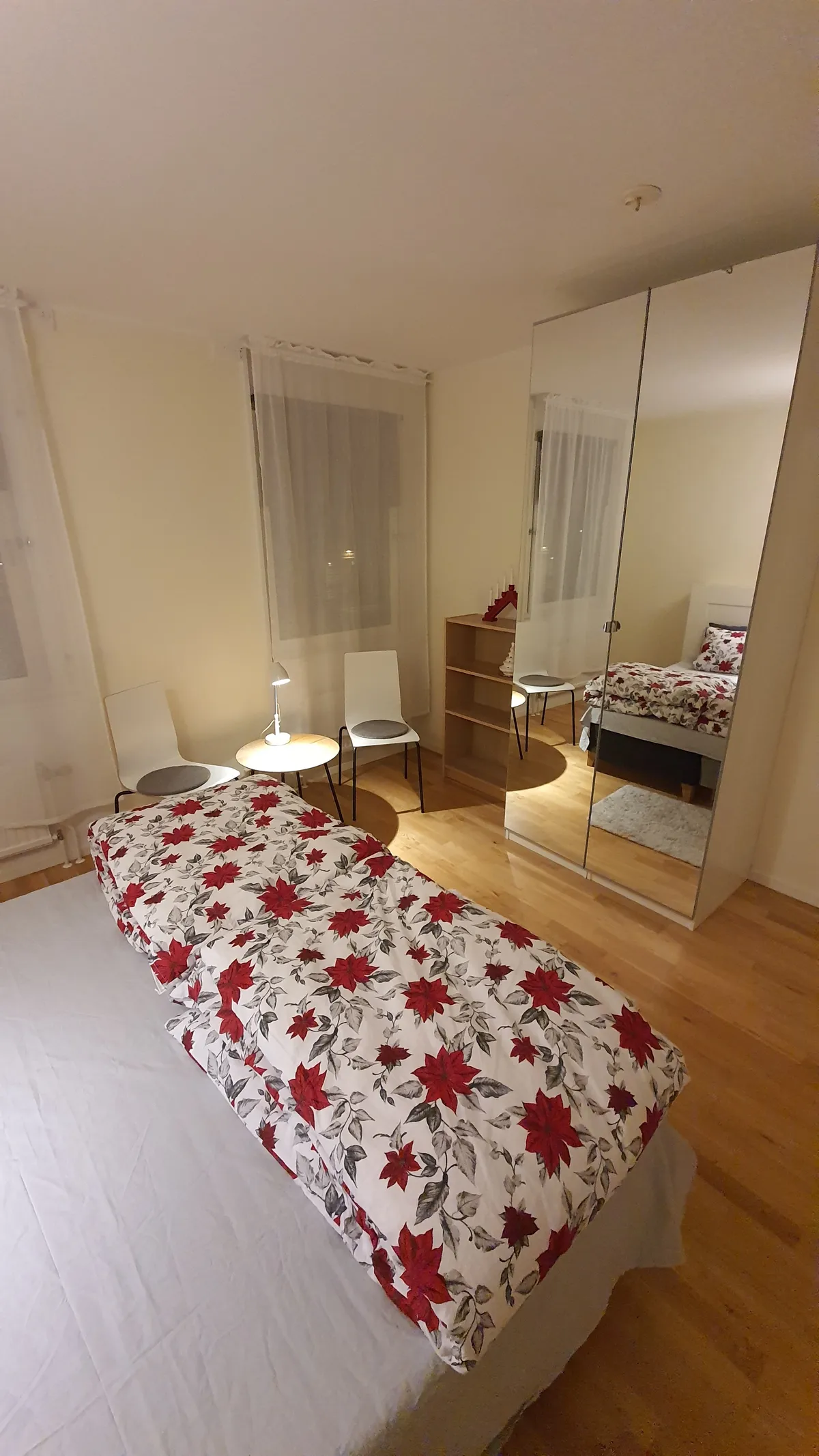 Vallavägen i Handen