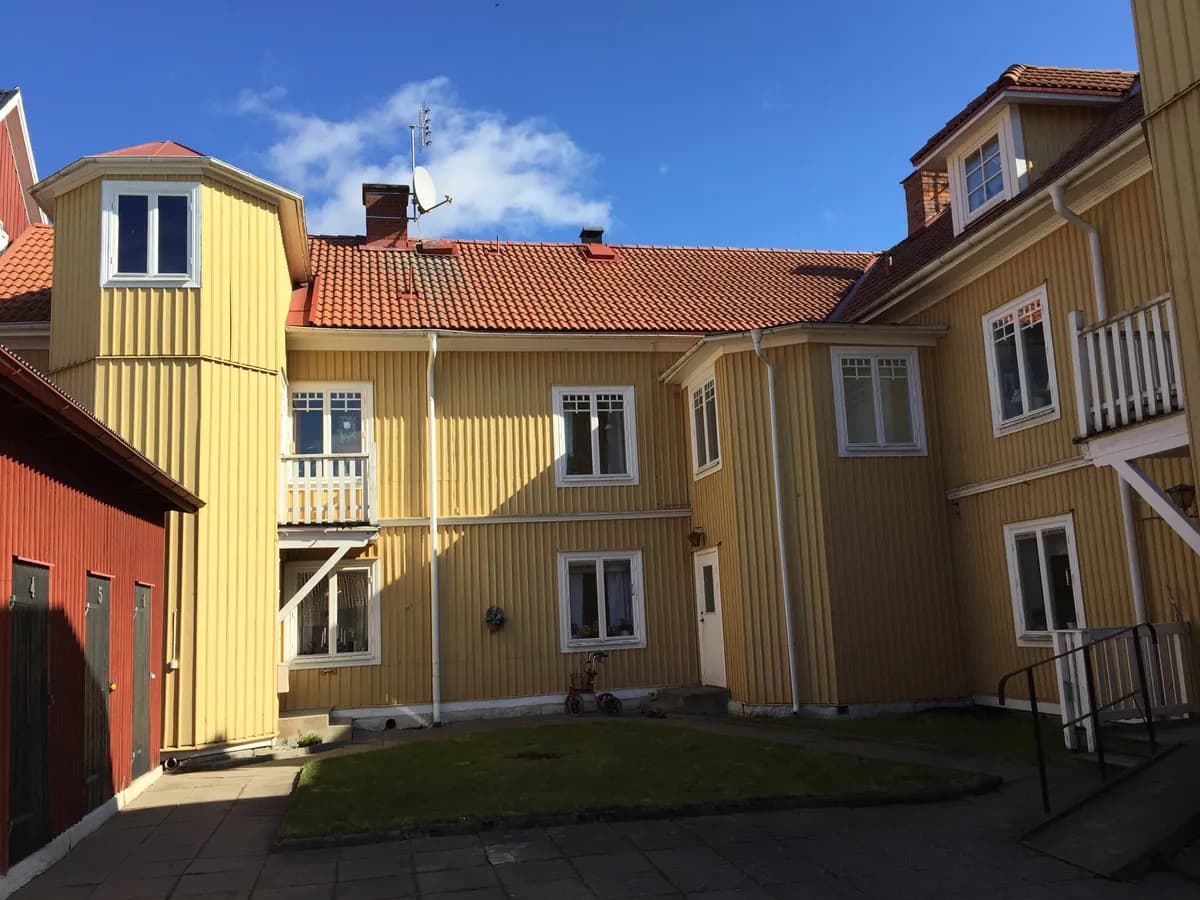 Kungsgatan i Nora och Askersund