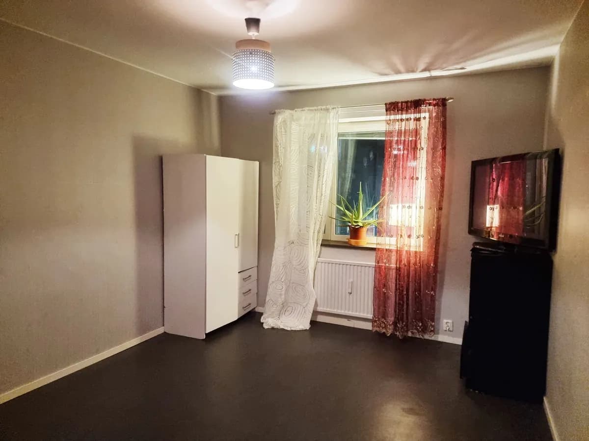 Friherregatan i Hässelby