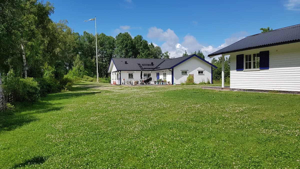Lanna Björkallén i Vintrosa