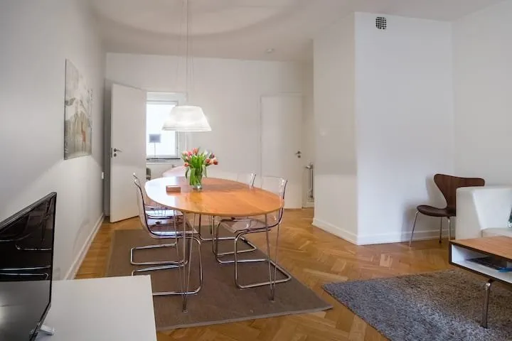 Tranebergsvägen i Bromma