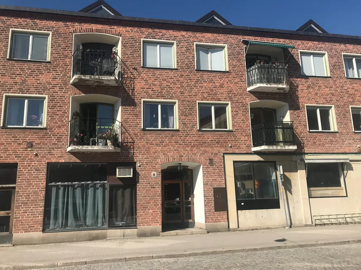 Västra Långgatan i Köping