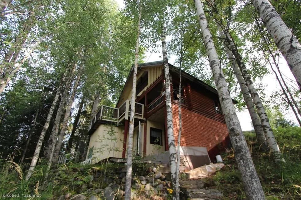 Piippumäentie i Tokrajärvi