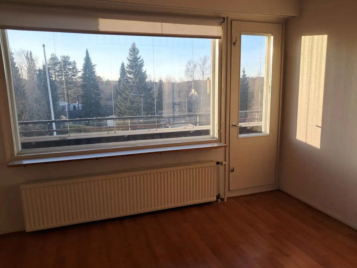 Kausansaarentie i Iitti