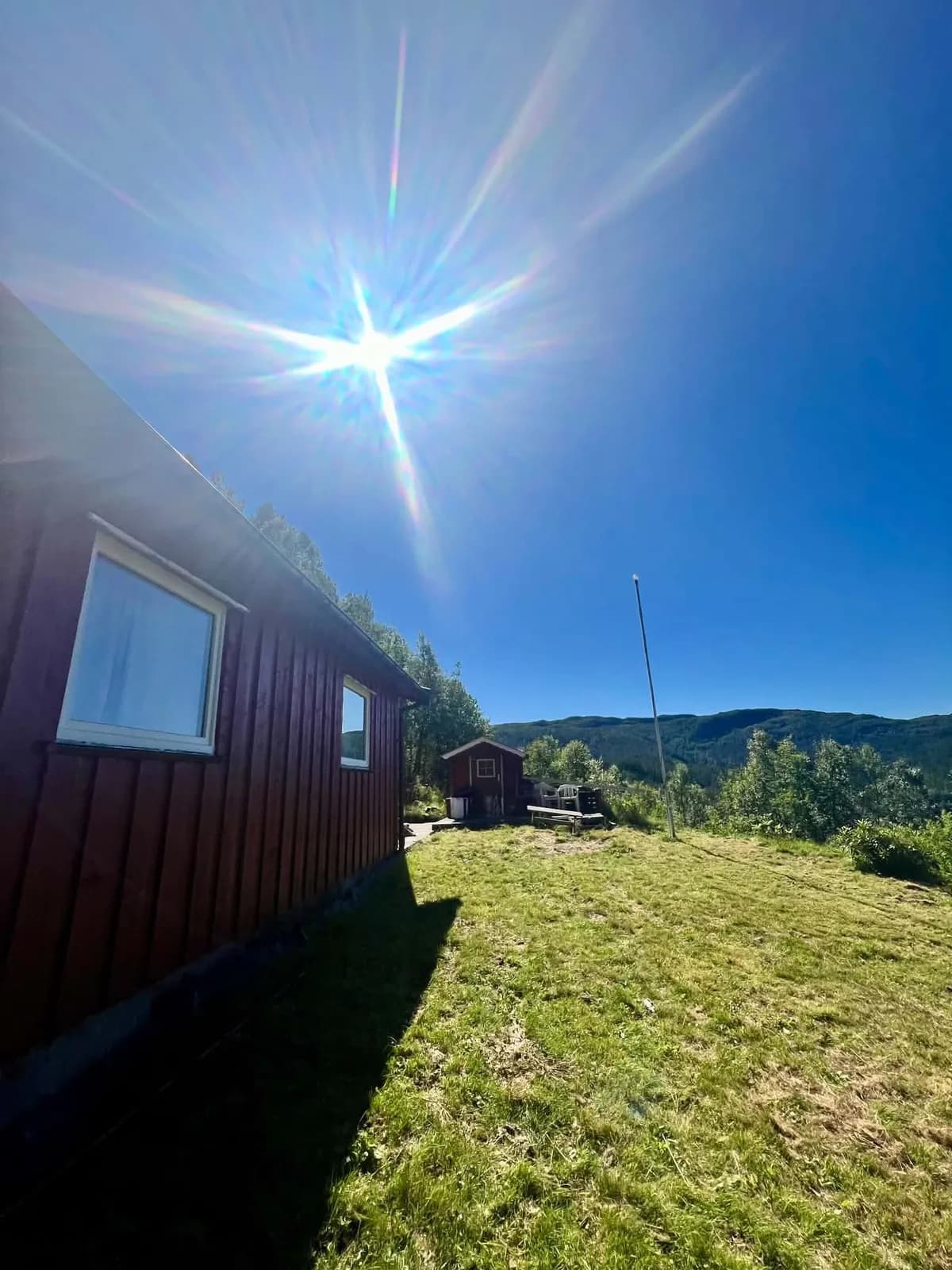 Skorsvegen i Leirvik i Sogn
