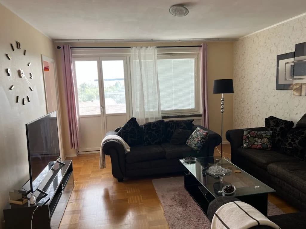 Maltesholmsvägen i Hässelby