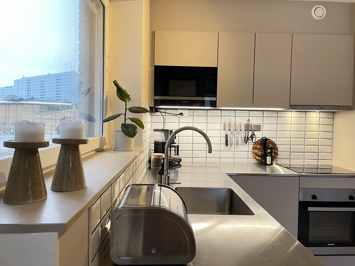 Torfredsplatsen i SOLNA