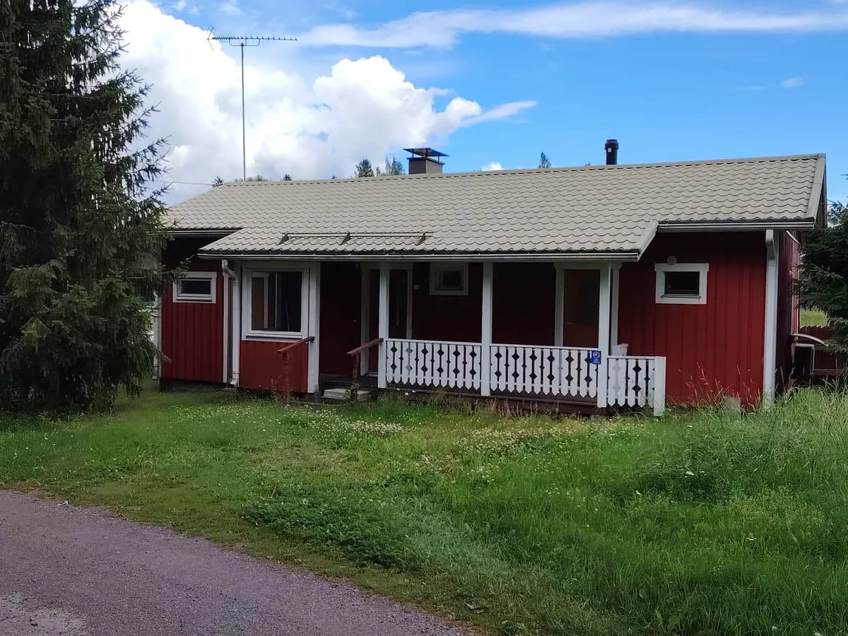 Keskustie i Pukkila
