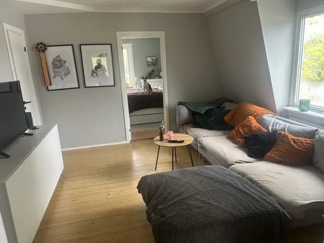 Hindås stationsväg i Hindås