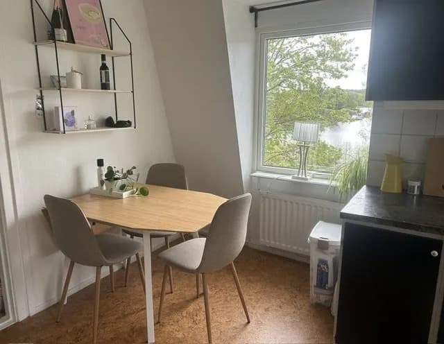 Hindås stationsväg i Hindås