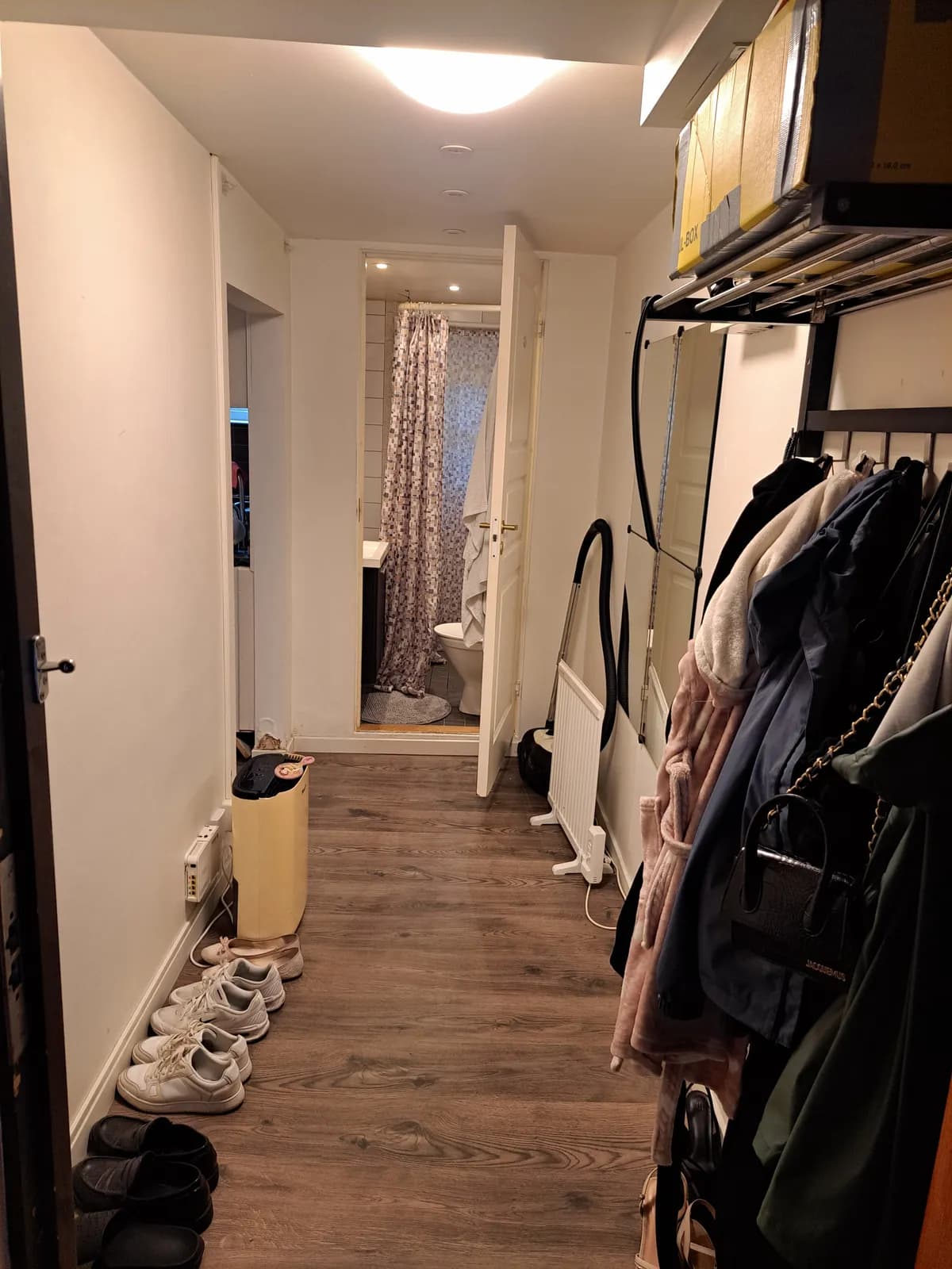 Varbergsvägen i Viskafors