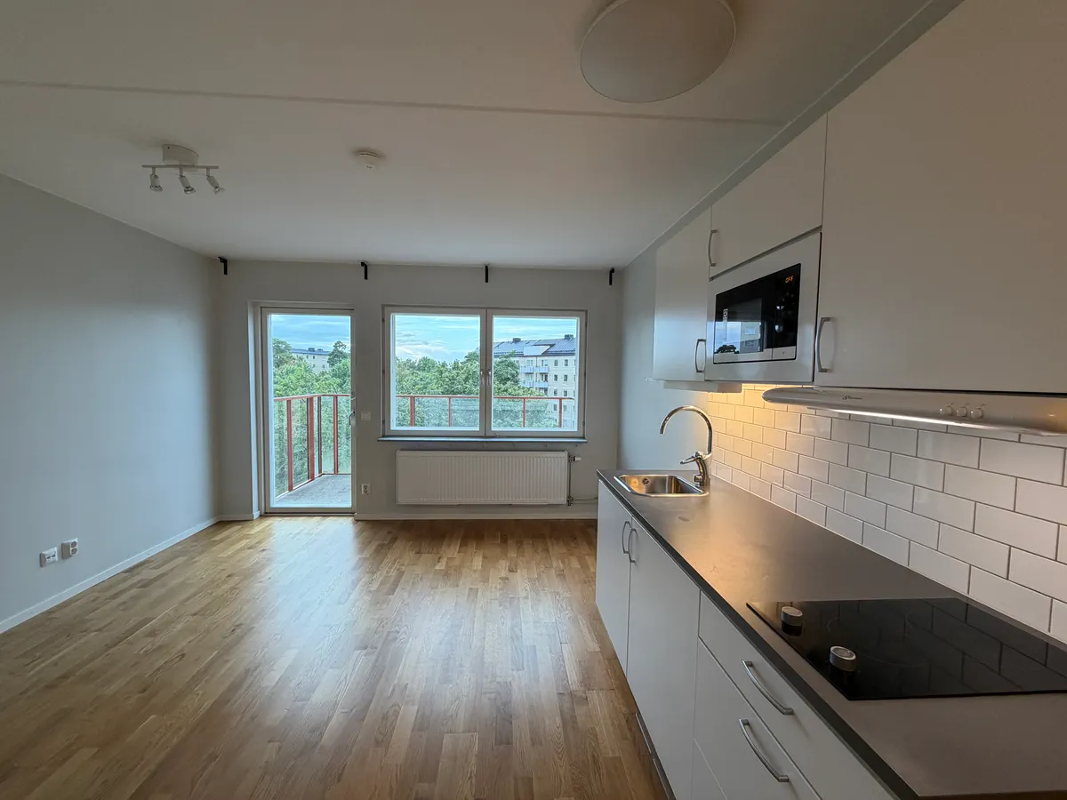 Fyrspannsgatan i Hässelby