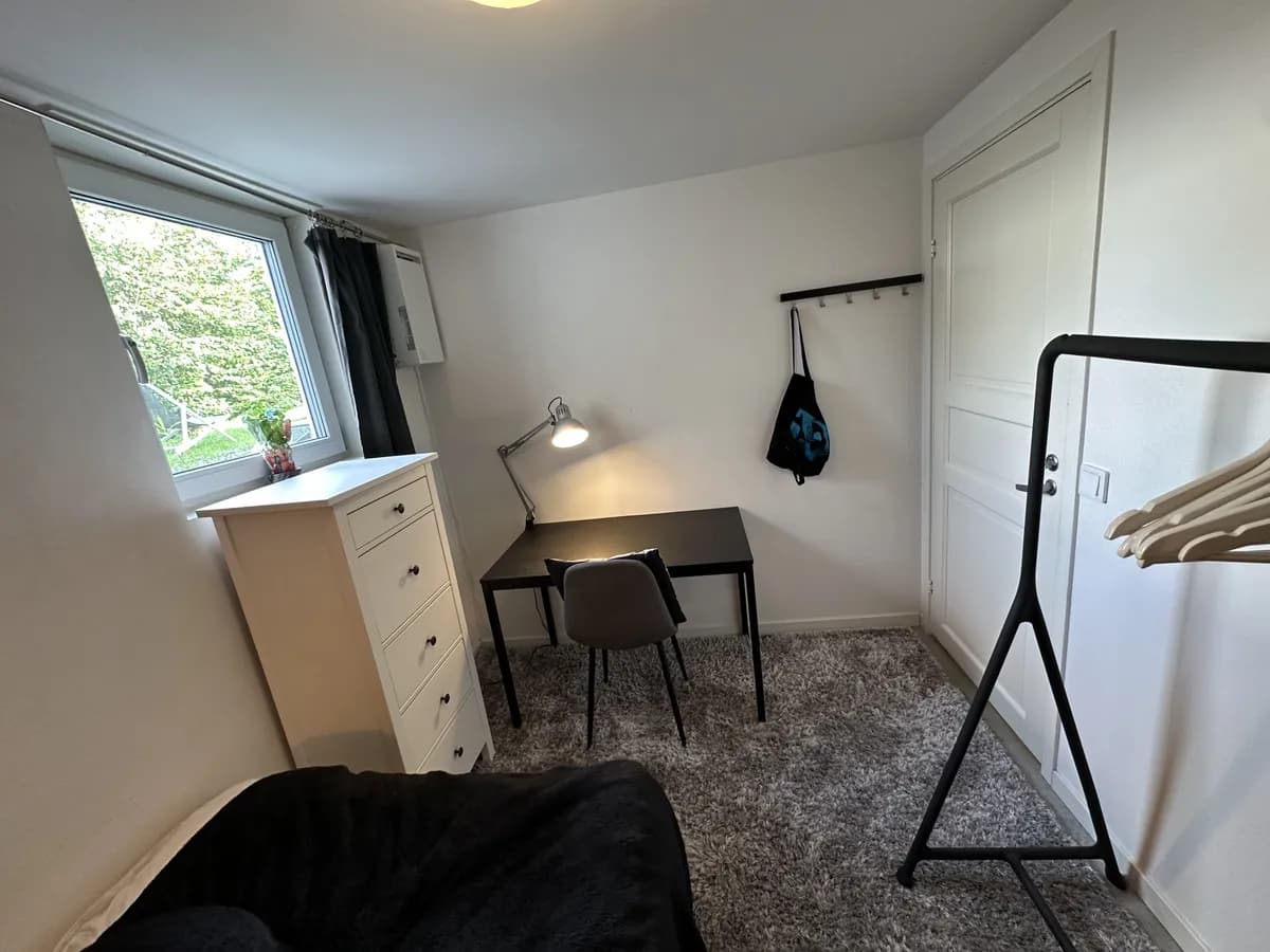 Lingonstigen i Täby