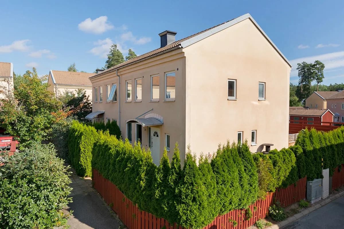 Slånbärsvägen i Sigtuna