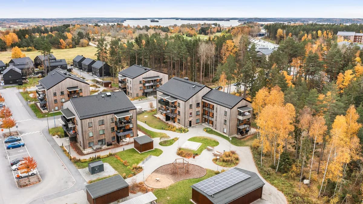 Husbytorpsvägen i Bro