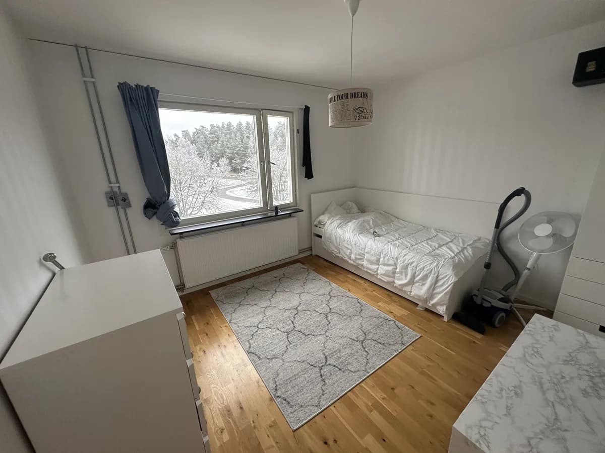 Ymergatan i Märsta