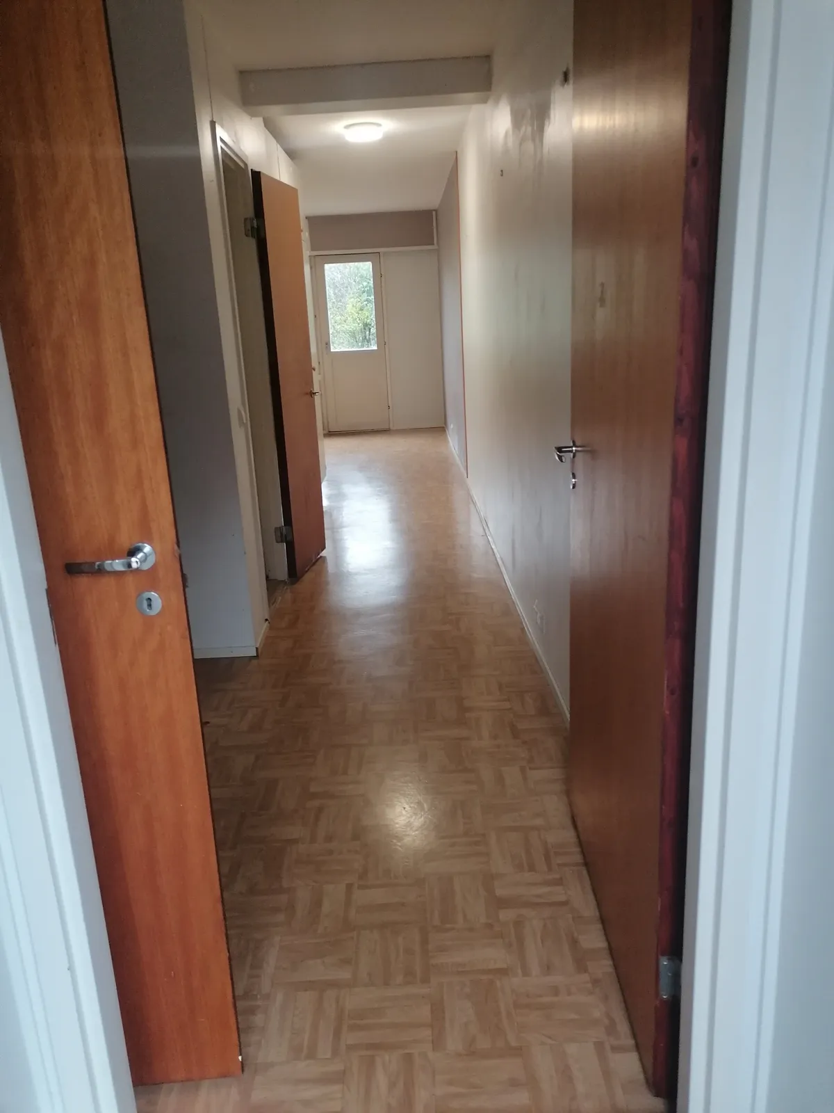 Ojasillantie i Monninkylä