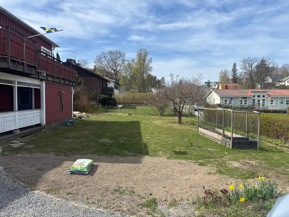 Skansbergsvägen i Huddinge