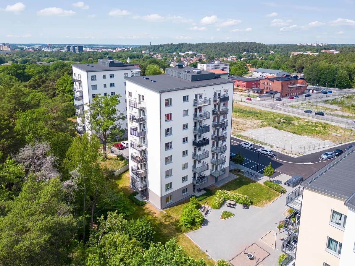 Slipar Lasses gata i Enköping