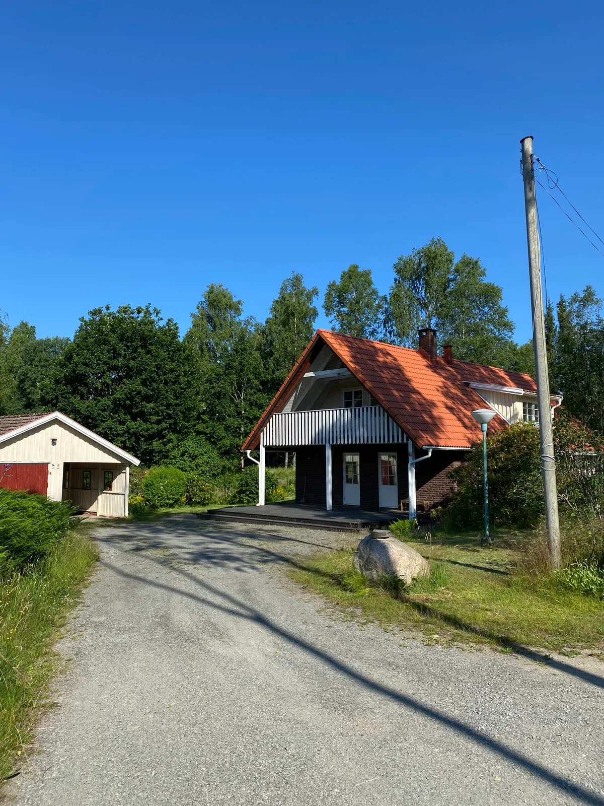 Älmhultsvägen i Hindås