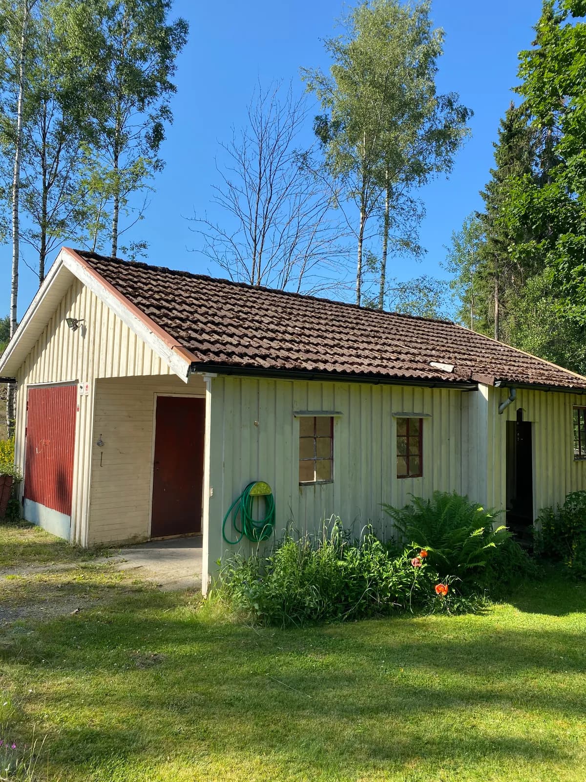 Älmhultsvägen i Hindås