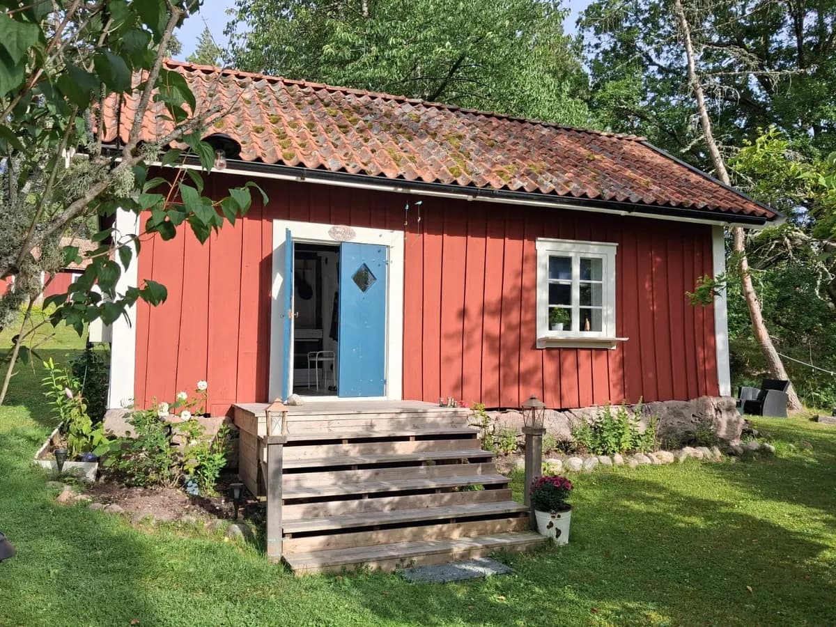 MÅSTENA