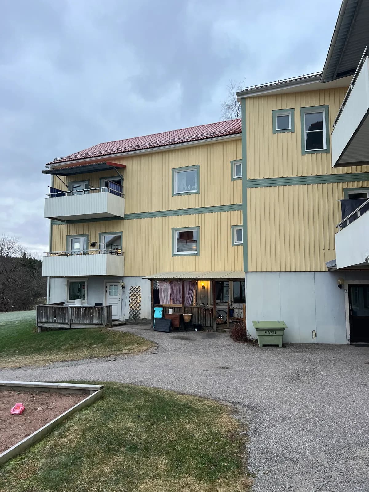Mårtsbovägen i Bjursås