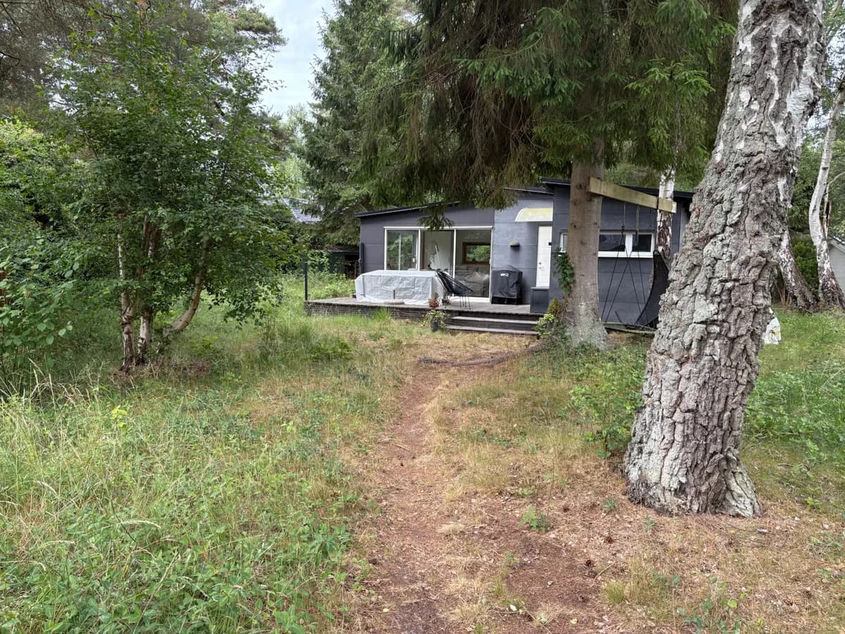 Solbacksvägen i Höllviken